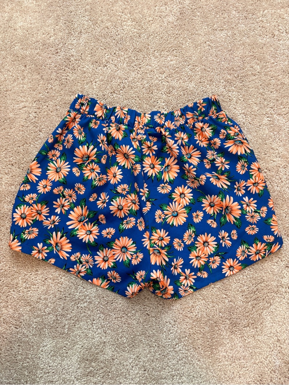 Tyche High-Waist Floral Shorts in Navy with Orange Daisy Print - Picture 2 of 3